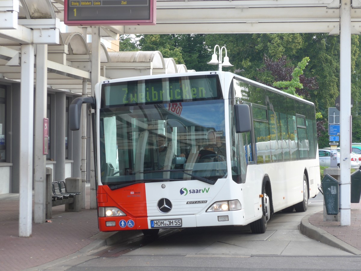 (162'568) - Hther&Junkes, Homburg - HOM-JH 55 - Mercedes am 25. Juni 2015 beim Bahnhof Homburg