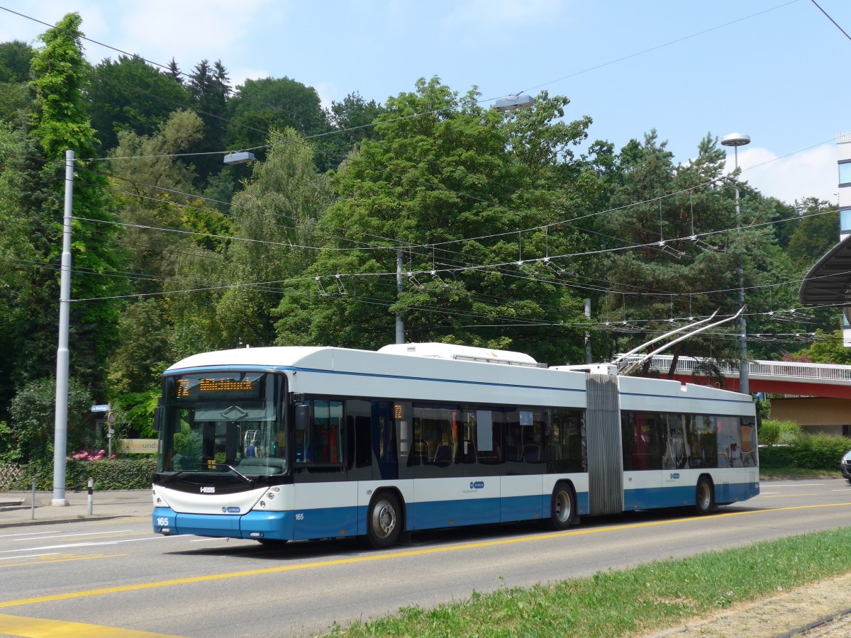 (162'951) - VBZ Zrich - Nr. 165 - Hess/Hess Gelenktrolleybus am 6. Juli 2015 in Zrich, Bucheggplatz