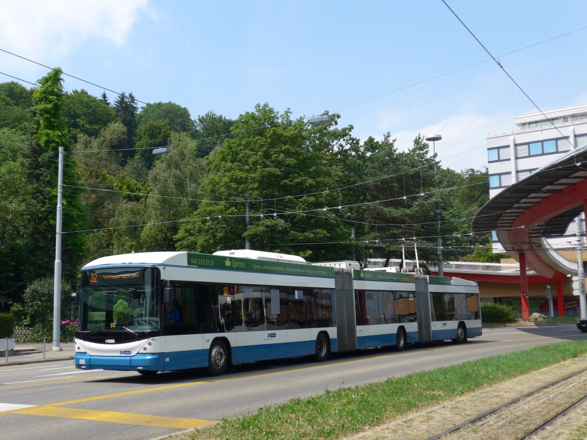 (162'970) - VBZ Zrich - Nr. 86 - Hess/Hess Doppelgelenktrolleybus am 6. Juli 2015 in Zrich, Bucheggplatz