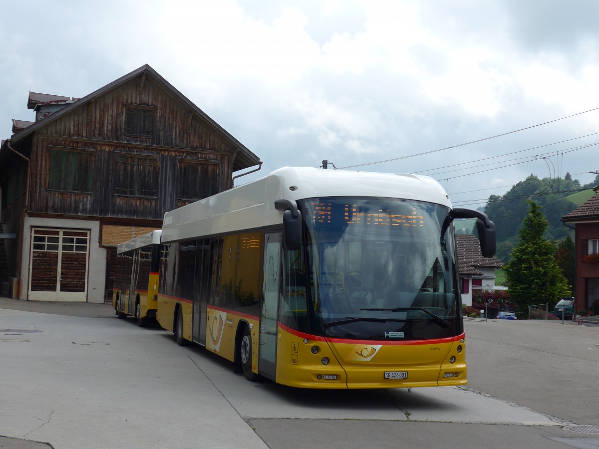 (163'206) - PostAuto Ostschweiz - SG 426'001 - Hess am 2. August 2015 in Urnsch, Garage