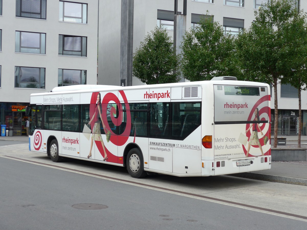 (163'504) - RTB Alststtten - Nr. 55/SG 220'035 - Mercedes am 16. August 2015 beim Bahnhof Sargans