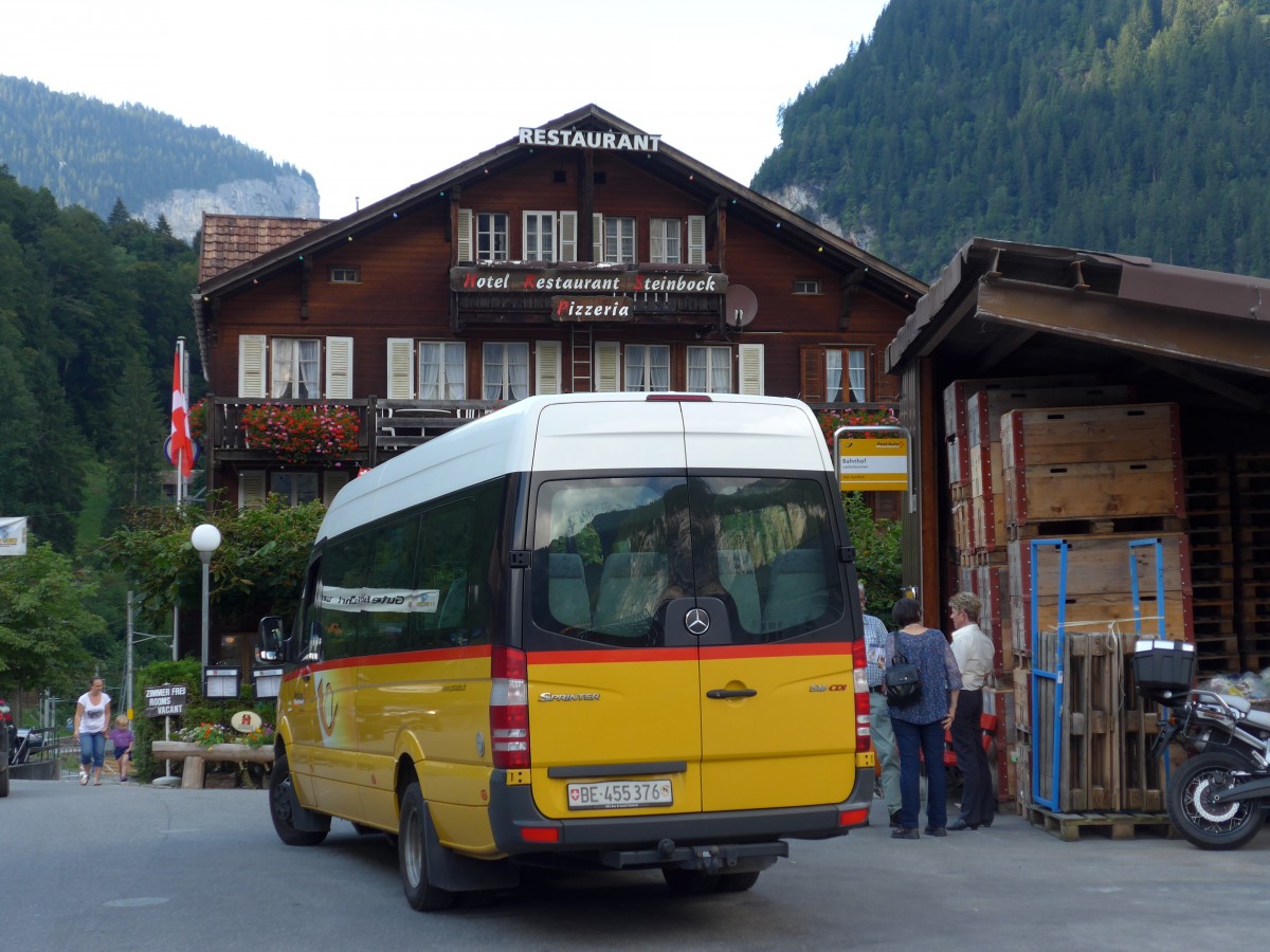 (163'718) - PostAuto Bern - BE 455'376 - Mercedes (ex Steiner, Messen) am 22. August 2015 beim Bahnhof Lauterbrunnen