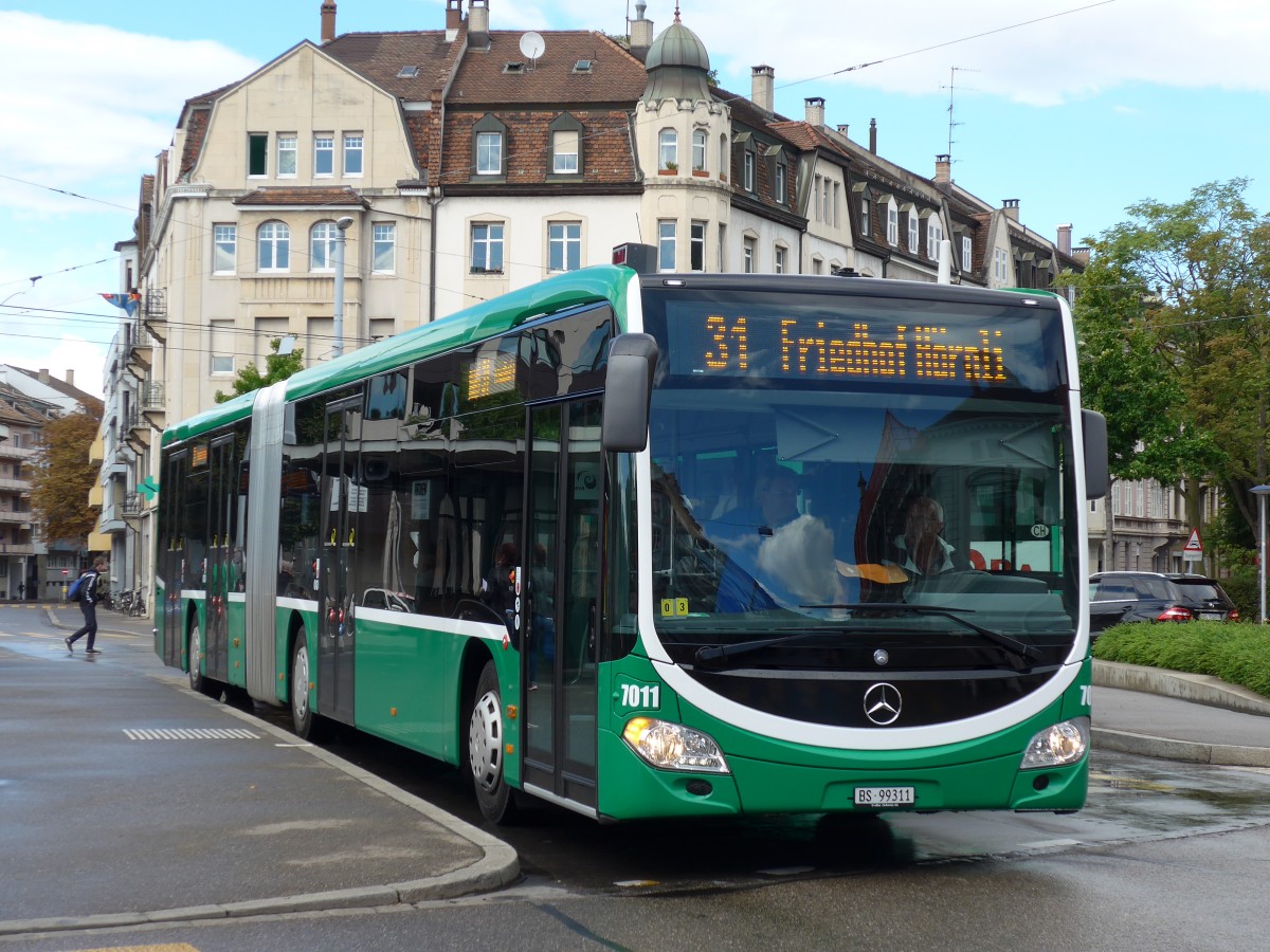 (164'728) - BVB Basel - Nr. 7011/BS 99'311 - Mercedes am 14. September 2015 in Basel, Wettsteinplatz
