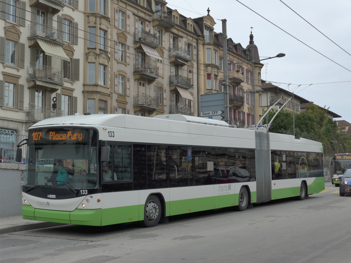 (164'765) - transN, La Chaux-de-Fonds - Nr. 133 - Hess/Hess Gelenktrolleybus (ex TN Neuchtel Nr. 133) am 15. September 2015 beim Bahnhof Neuchtel