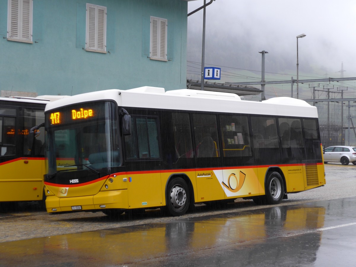 (164'933) - Barenco, Faido - TI 5530 - Scania/Hess am 16. September 2015 beim Bahnhof Airolo