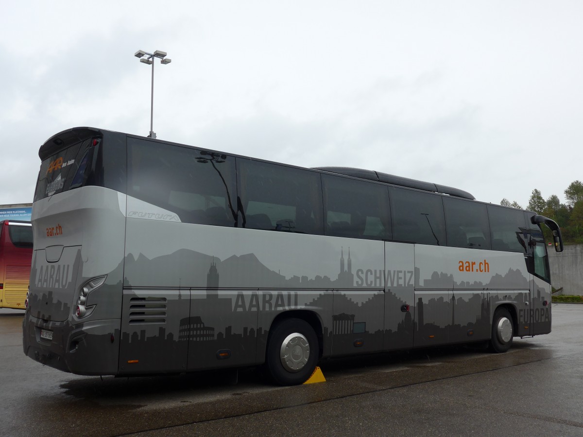 (165'007) - AAR bus+bahn, Aarau - AG 387'665 - VDL am 17. September 2015 in Zrich, Flughafen