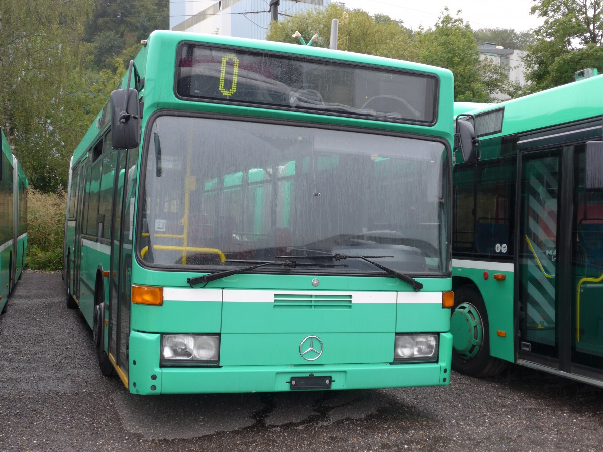 (165'036) - BVB Basel - Nr. 732 - Mercedes (ex VAG Freiburg/D Nr. 928) am 17. September 2015 in Kloten, EvoBus