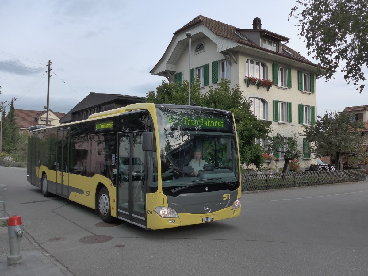 (165'496) - STI Thun - Nr. 176/BE 752'176 - Mercedes am 22. September 2015 in Thun-Lerchenfeld, Forstweg