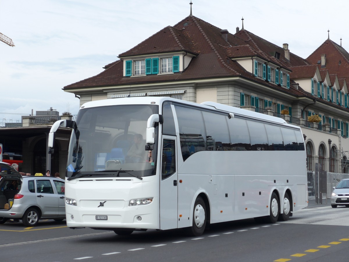 (165'499) - Bernmobil, Bern - BE 523'345 - Volvo am 22. September 2015 beim Bahnhof Thun