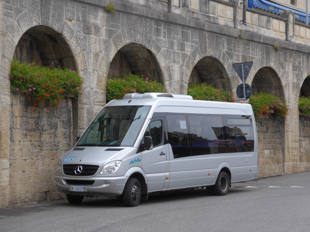 (165'655) - AASS San Marino - J4891 - Mercedes am 24. September 2015 in San Marino