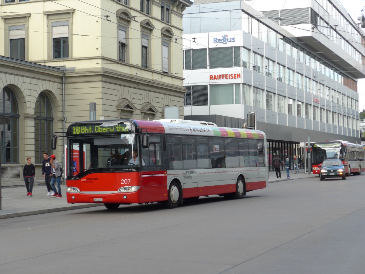 (165'914) - SW Winterthur - Nr. 207/ZH 730'207 - Solaris am 26. September 2015 beim Hauptbahnhof Winterthur