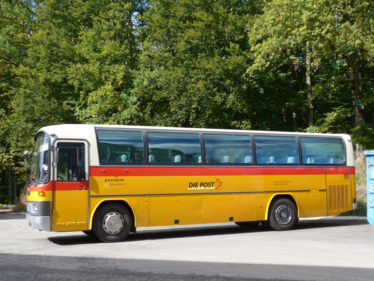 (165'969) - Buzzi, Bern - Mercedes (ex Mattli, Wassen) am 4. Oktober 2015 in Burgdorf, kihof Ziegelgut