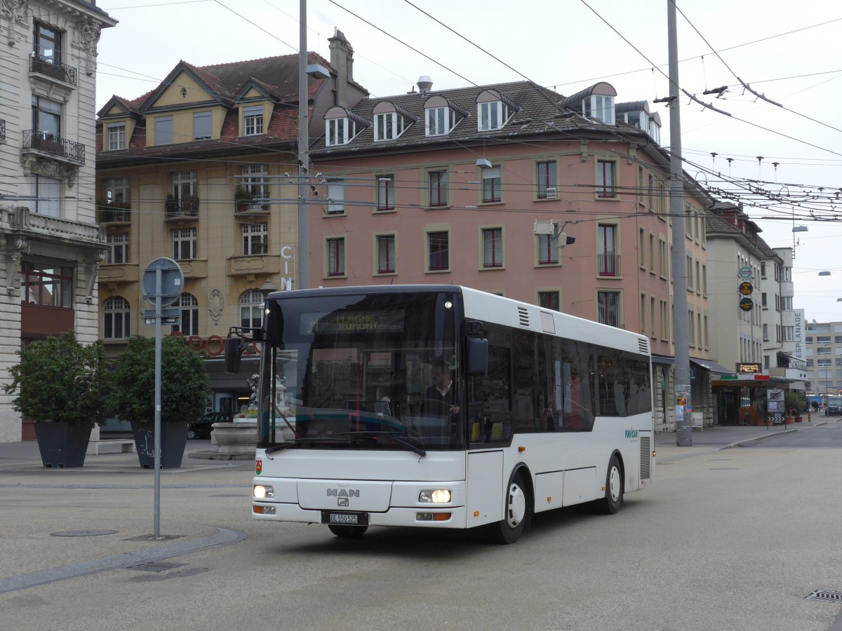 (166'355) - Funi-Car, Biel - Nr. 25/BE 550'525 - MAN am 24. Oktober 2015 in Biel, Zentralplatz