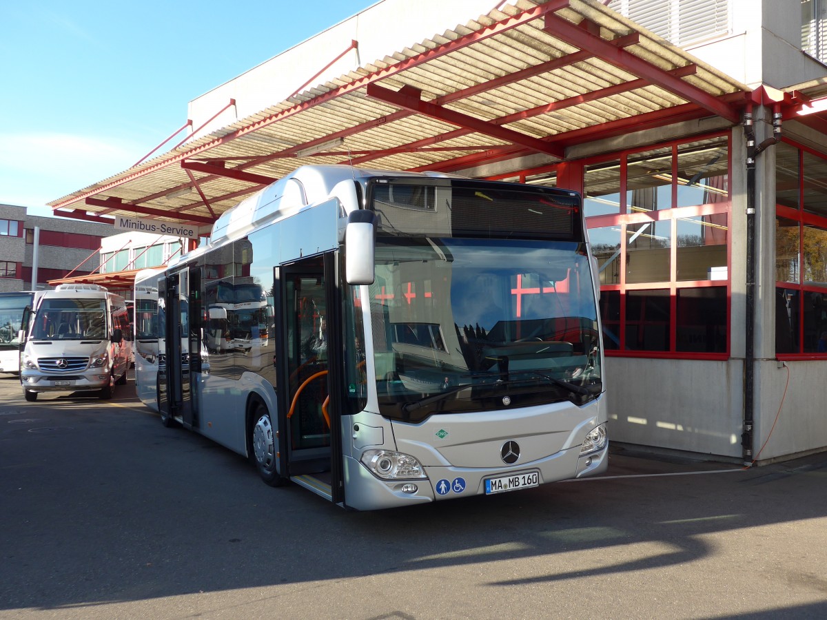 (166'528) - Aus Deutschland: Mercedes, Mannheim - MA-MB 160 - Mercedes am 6. November 2015 in Kloten, EvoBus