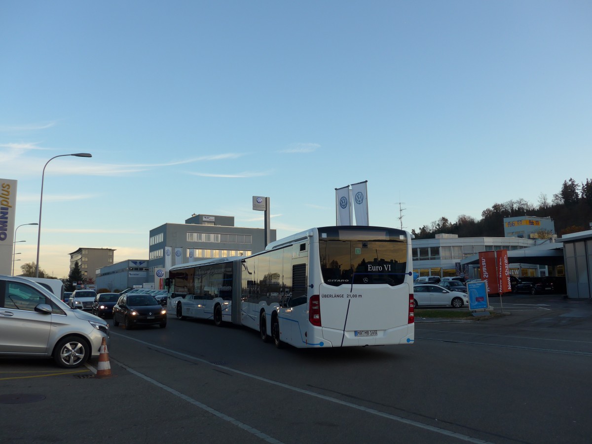(166'551) - Aus Deutschland: Mercedes, Mannheim - MA-MB 165 - Mercedes am 6. November 2015 in Kloten, EvoBus