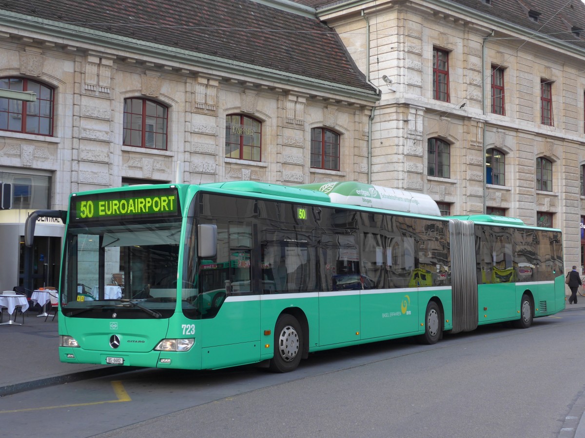 (166'619) - BVB Basel - Nr. 723/BS 6682 - Mercedes am 15. November 2015 beim Bahnhof Basel