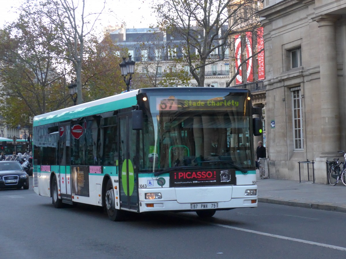 (166'729) - RATP Paris - Nr. 9043/97 PNH 75 - MAN am 15. November 2015 in Paris, Louvre