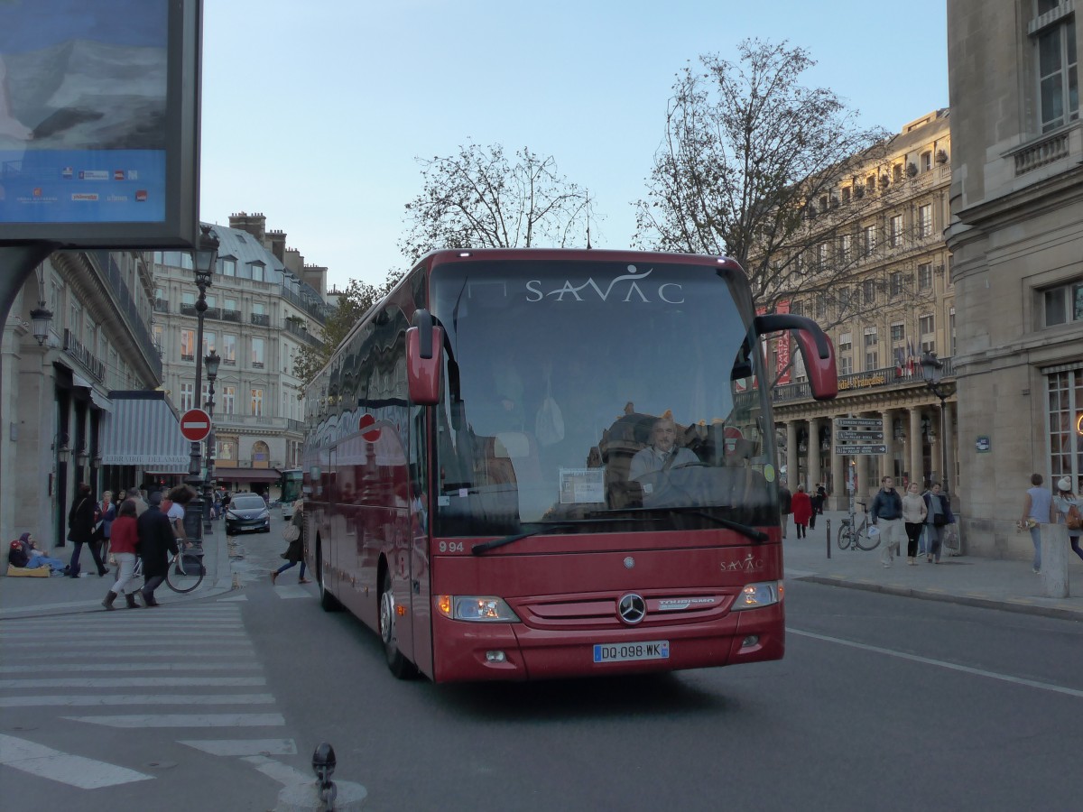 (166'736) - SAVAC, Chevreuse - Nr. 994/DQ 098 WK - Mercedes am 15. November 2015 in Paris, Louvre