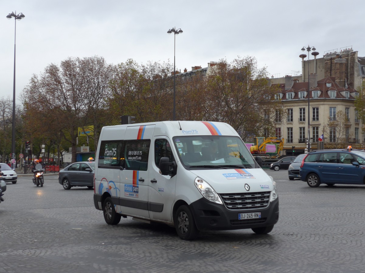 (166'788) - Pam75, Paris - DJ 245 RN - Renault am 16. November 2015 in Paris, Bastille