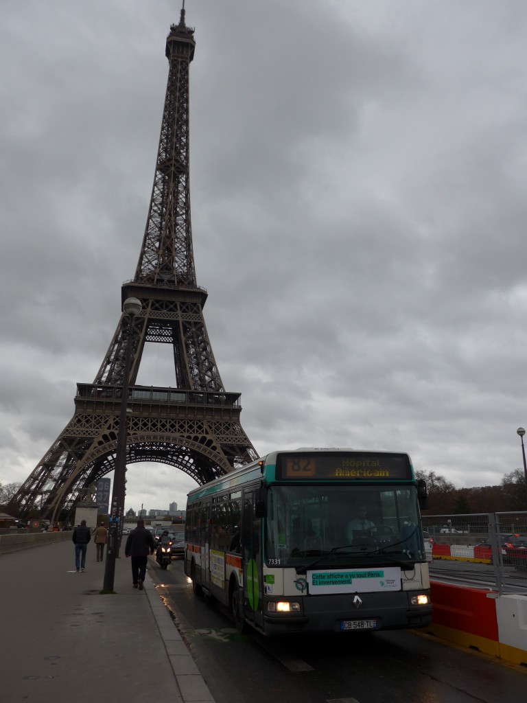 (167'174) - RATP Paris - Nr. 7331/CB 548 TL - Renault am 17. November 2015 in Paris, Tour Eiffel