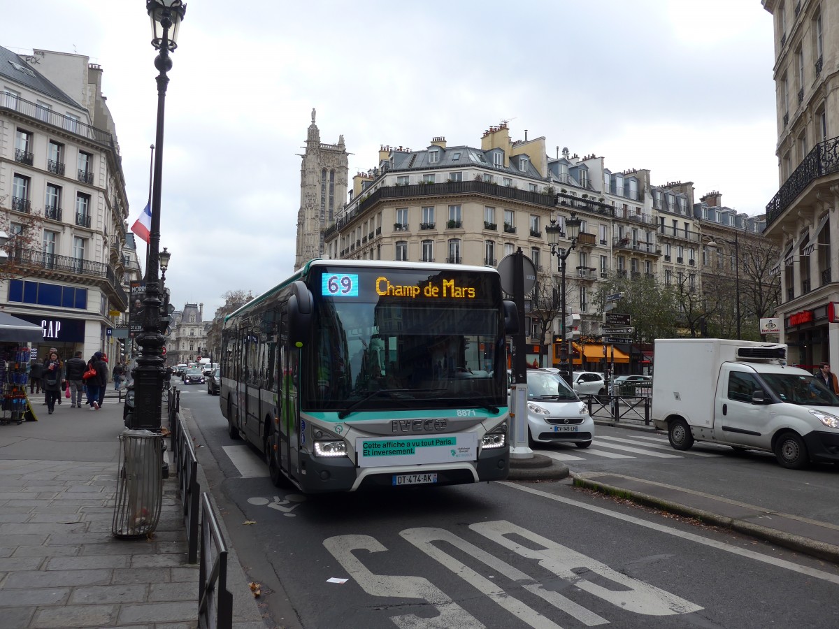 (167'368) - RATP Paris - Nr. 8871/DT 474 AK - Iveco am 18. November 2015 in Paris, Chtelet