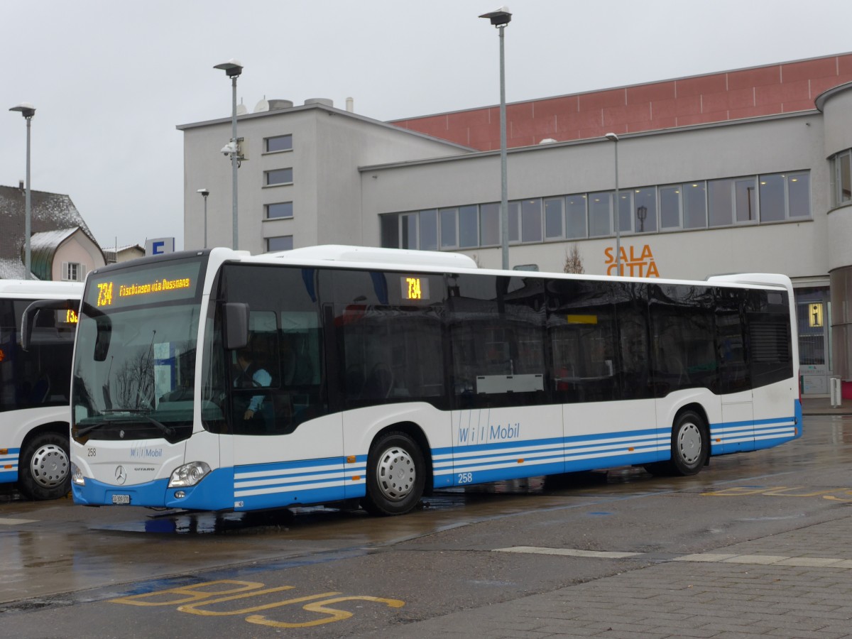 (167'497) - WilMobil, Wil - Nr. 258/SG 309'370 - Mercedes am 25. November 2015 beim Bahnhof Wil