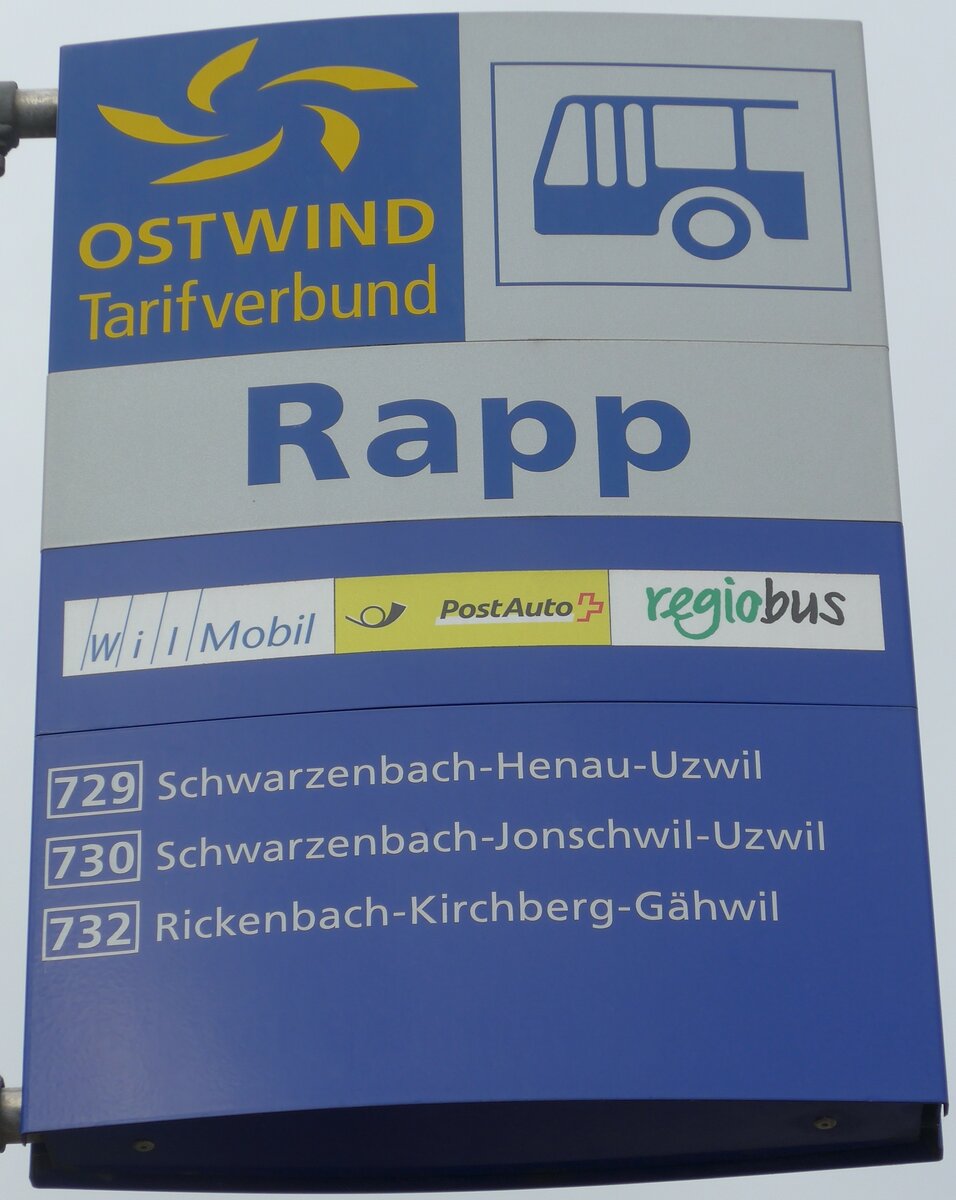 (167'502) - WilMobil/PostAuto/regiobus-Haltestellenschild - Wil, Rapp - am 25. November 2015