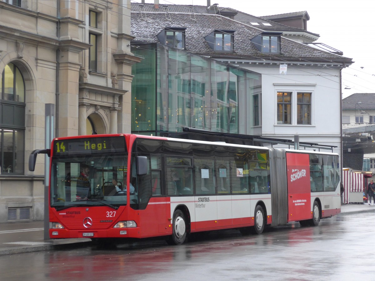 (167'519) - SW Winterthur - Nr. 327/ZH 489'327 - Mercedes am 25. November 2015 beim Hauptbahnhof Winterthur