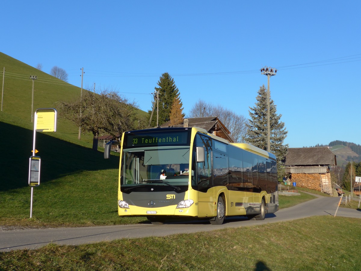 (167'678) - STI Thun - Nr. 157/BE 752'157 - Mercedes am 7. Dezember 2015 in Teuffenthal, Halten