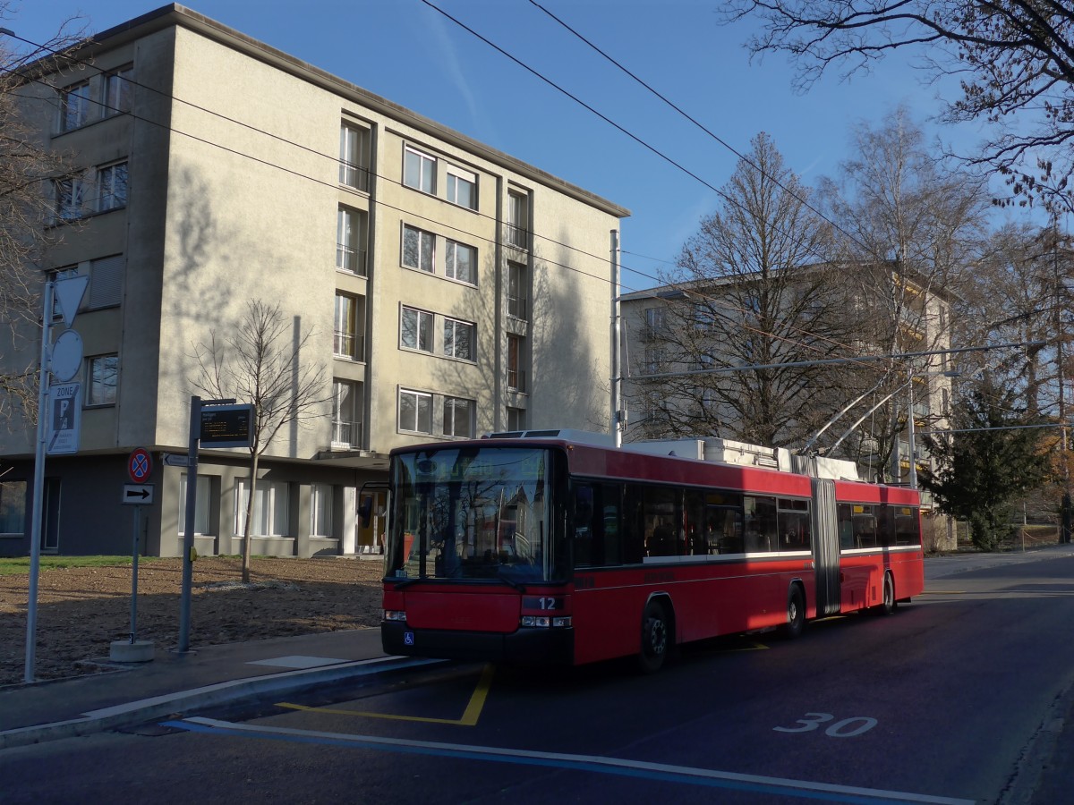 (167'743) - Bernmobil, Bern - Nr. 12 - NAW/Hess Gelenktrolleybus am 13. Dezember 2015 in Bern, Holligen