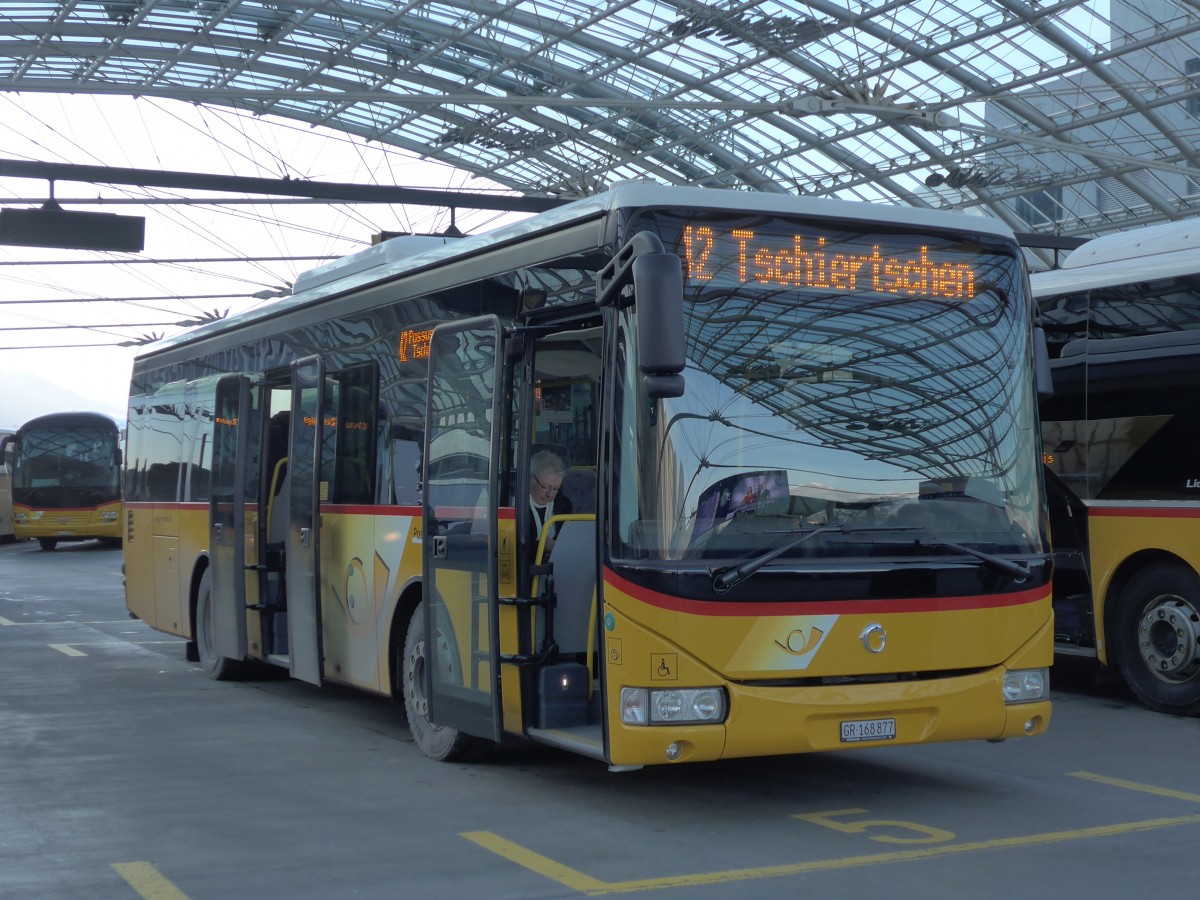 (167'830) - PostAuto Graubnden - GR 168'877 - Irisbus am 19. Dezember 2015 in Chur, Postautostation