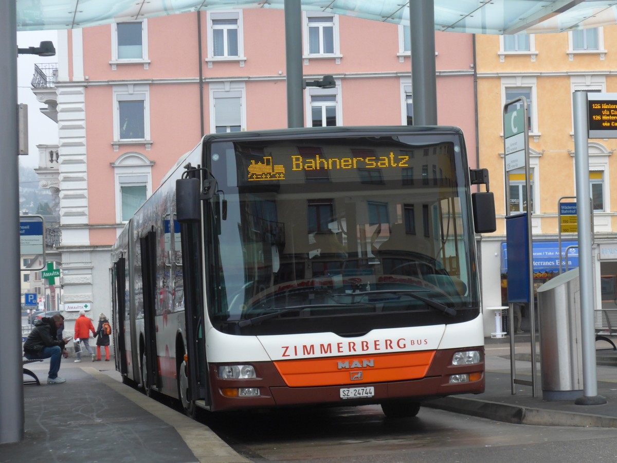 (168'197) - Bamert, Wollerau - SZ 24'744 - MAN (ex Vorfhrfahrzeug) am 1. Januar 2016 beim Bahnhof Wdenswil