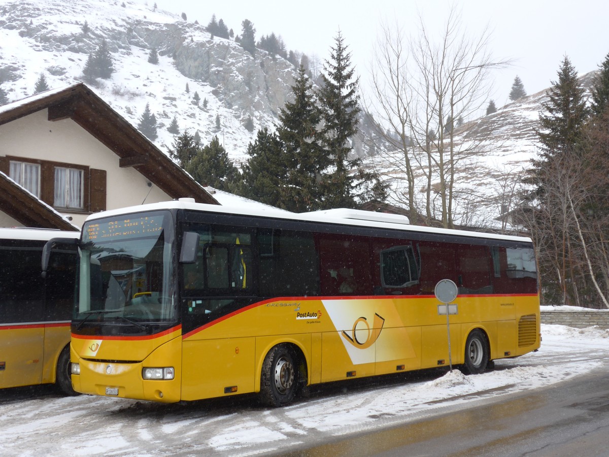 (168'501) - PostAuto Graubnden - GR 106'553 - Irisbus am 23. Januar 2016 in Bivio, Post