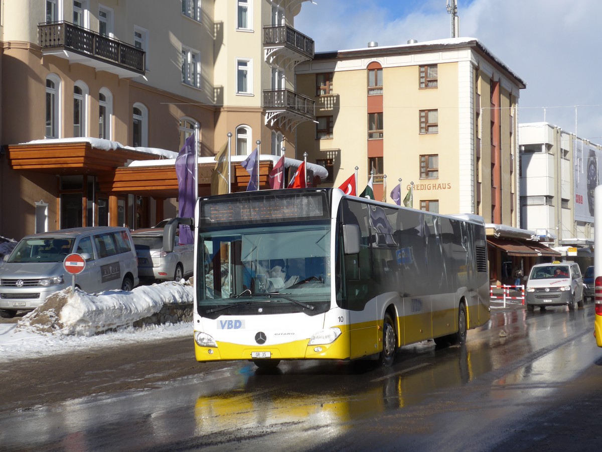 (168'535) - VBD Davos - Nr. 10/GR 35 - Mercedes am 23. Januar 2016 beim Bahnhof Davos Dorf