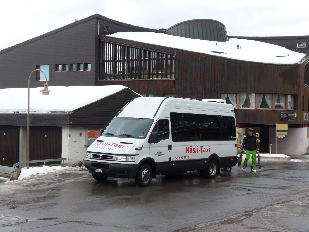 (168'800) - Schaad, Wasserwendi - BE 159'143 - Irisbus am 21. Februar 2016 in Wasserwendi-Hasliberg, Dorf