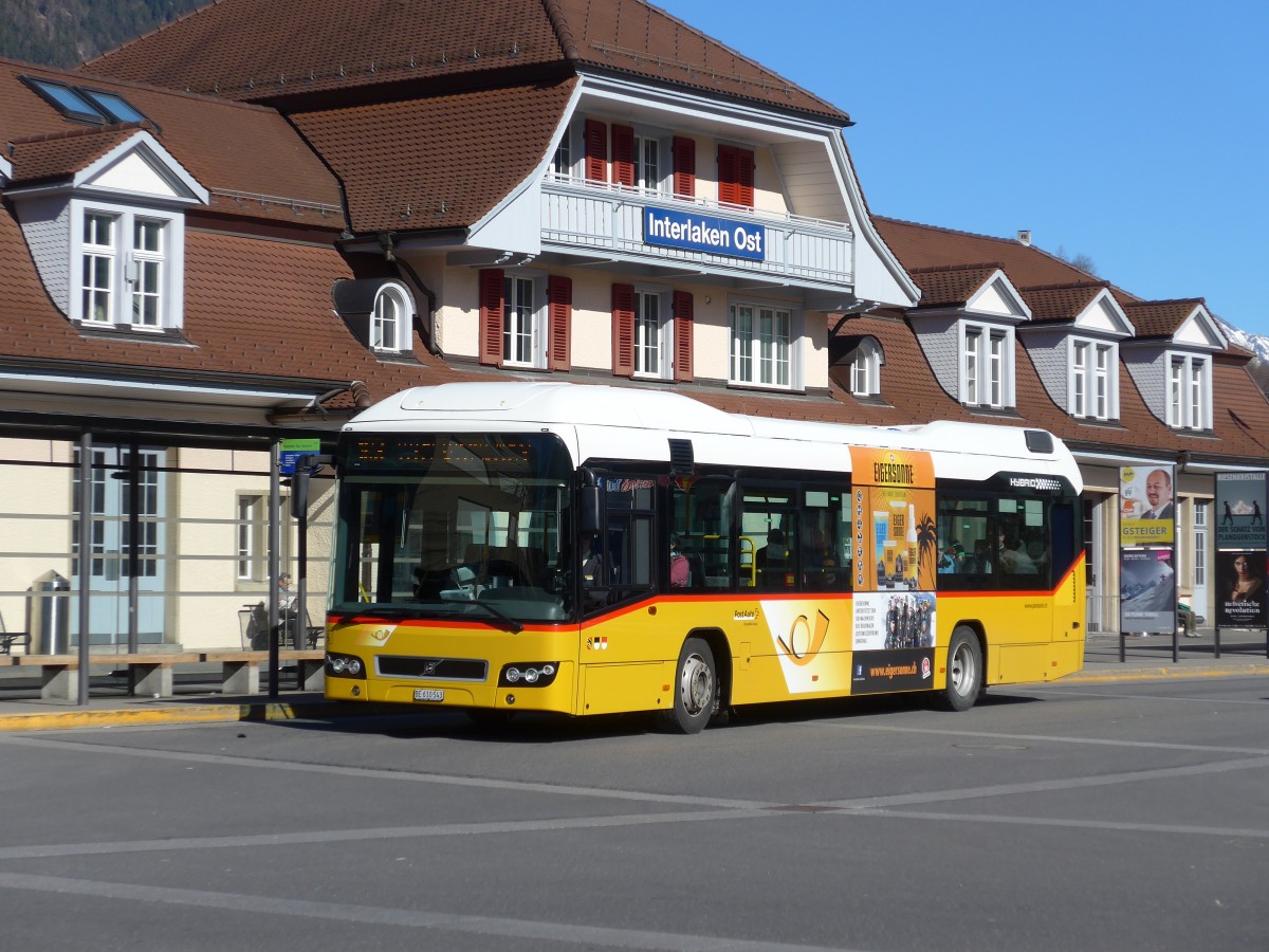 (168'835) - PostAuto Bern - BE 610'543 - Volvo am 21. Februar 2016 beim Bahnhof Interlaken Ost