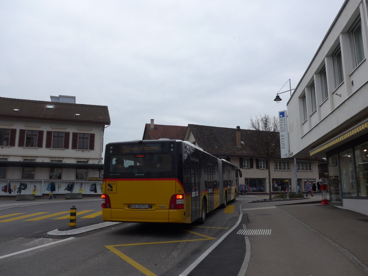 (168'881) - PostAuto Zrich - Nr. 317/ZH 780'794 - MAN am 24. Februar 2016 in Blach, Seemattgasse