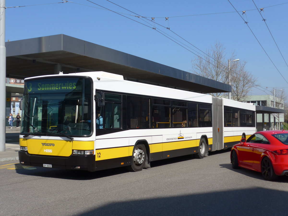 (169'283) - VBSH Schaffhausen - Nr. 12/SH 38'012 - Volvo/Hess am 19. Mrz 2016 beim Bahnhof Schaffhausen