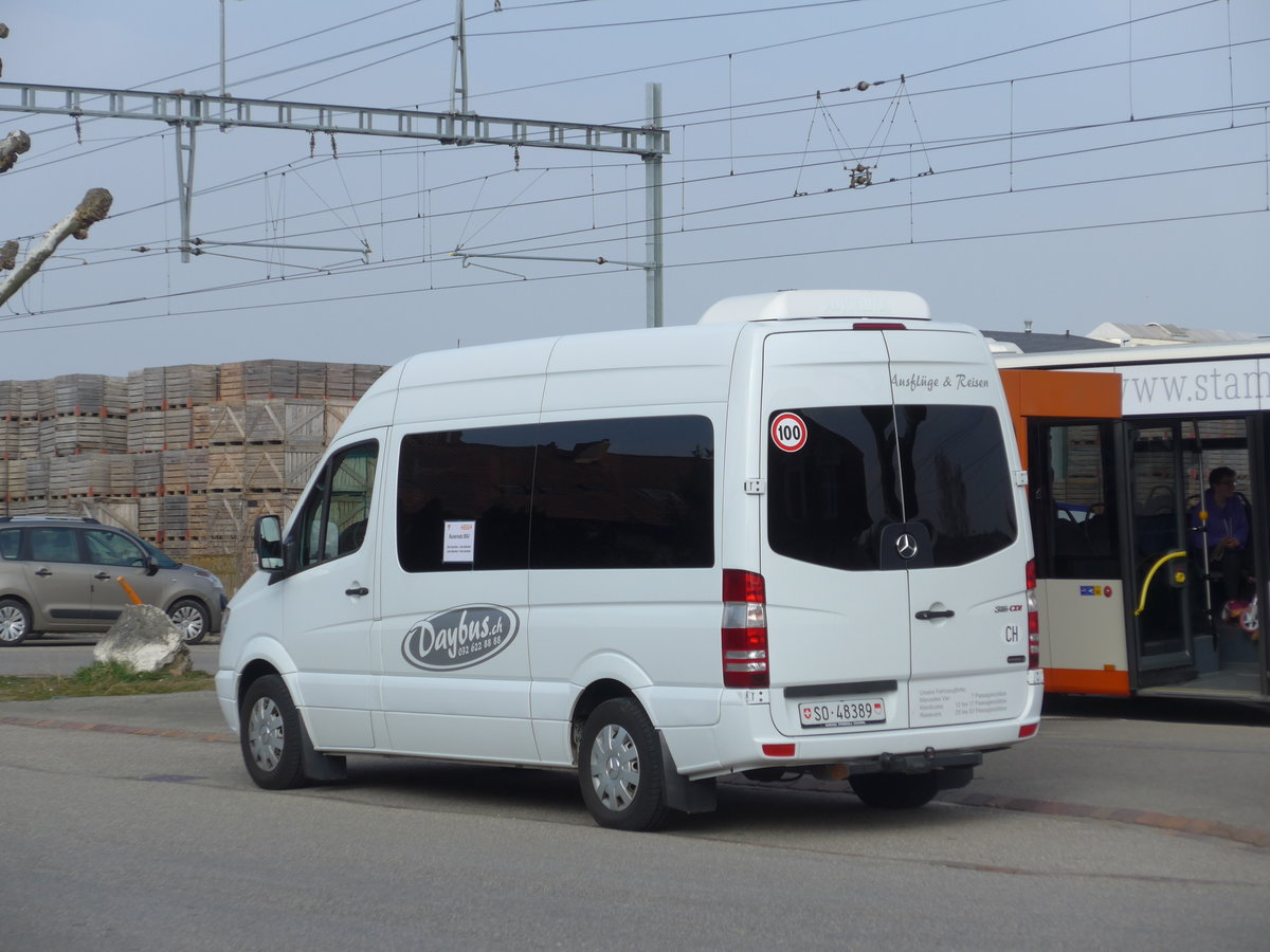 (169'408) - Daybus, Flumenthal - SO 48'389 - Mercedes am 21. Mrz 2016 beim Bahnhof Lohn-Lterkofen (Einsatz RBS)