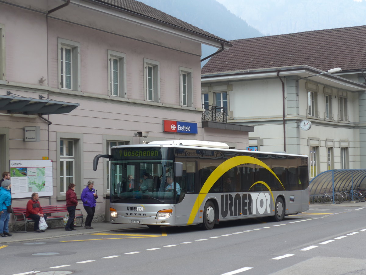 (169'432) - AAGU Altdorf - Nr. 57/UR 9347 - Setra am 25. Mrz 2016 beim Bahnhof Erstfeld
