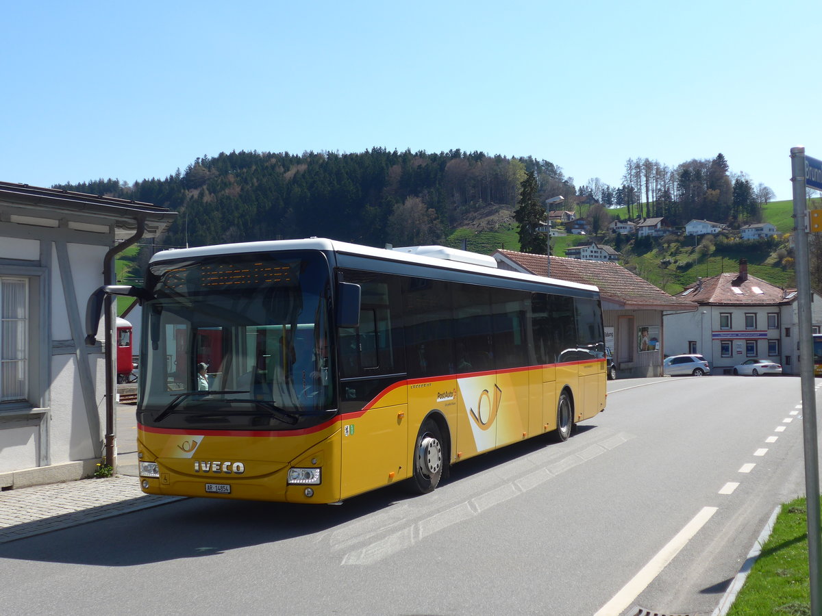 (169'941) - PostAuto Ostschweiz - AR 14'854 - Iveco am 12. April 2016 beim Bahnhof Heiden