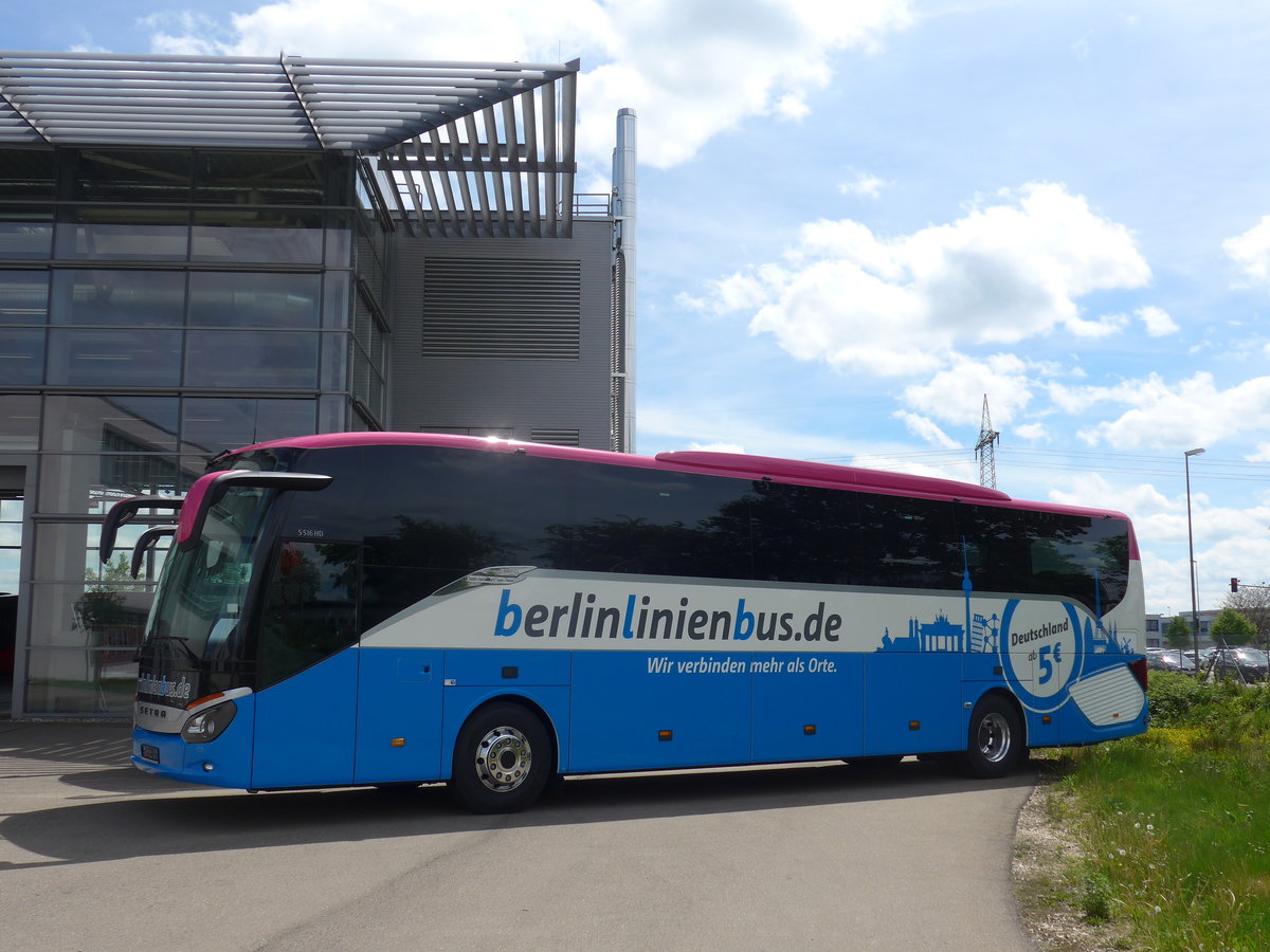 (171'162) - URB, Berlin - Setra am 20. Mai 2016 in Neu-Ulm, Setrawerk