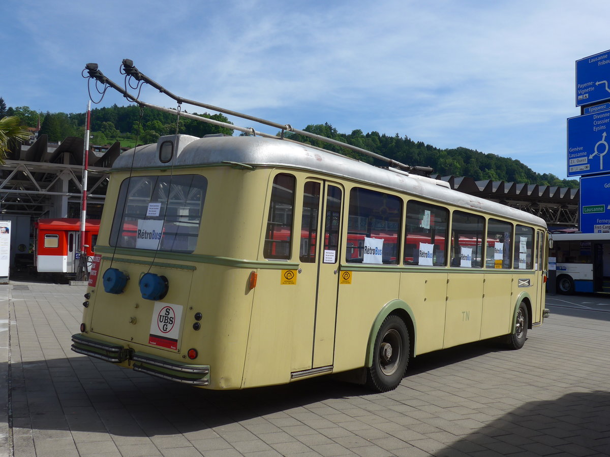 (171'235) - TN Neuchtel (Rtrobus) - Nr. 6 - FBW/Tscher Trolleybus (ex VBZ Zrich Nr. 53) am 22. Mai 2016 in Luzern, Verkehrshaus