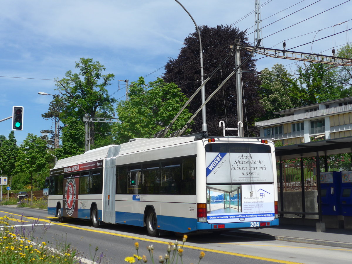 (171'273) - VBL Luzern - Nr. 204 - Hess/Hess Gelenktrolleybus am 22. Mai 2016 in Luzern, Verkehrshaus