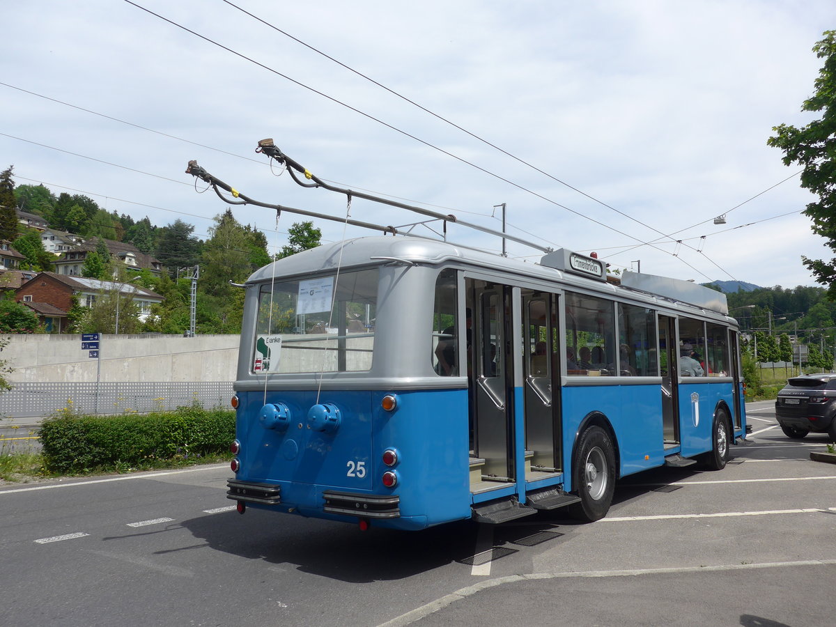 (171'360) - VBL Luzern (vbl-historic) - Nr. 25 - FBW/FFA Trolleybus am 22. Mai 2016 in Luzern, Verkehrshaus