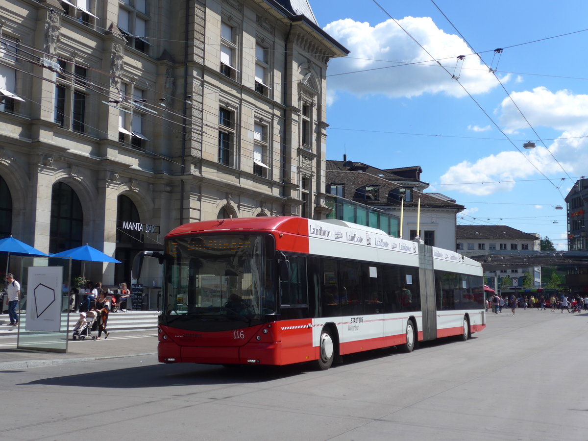 (172'689) - SW Winterthur - Nr. 116 - Hess/Hess Gelenktrolleybus am 27. Juni 2016 beim Hauptbahnhof Winterthur