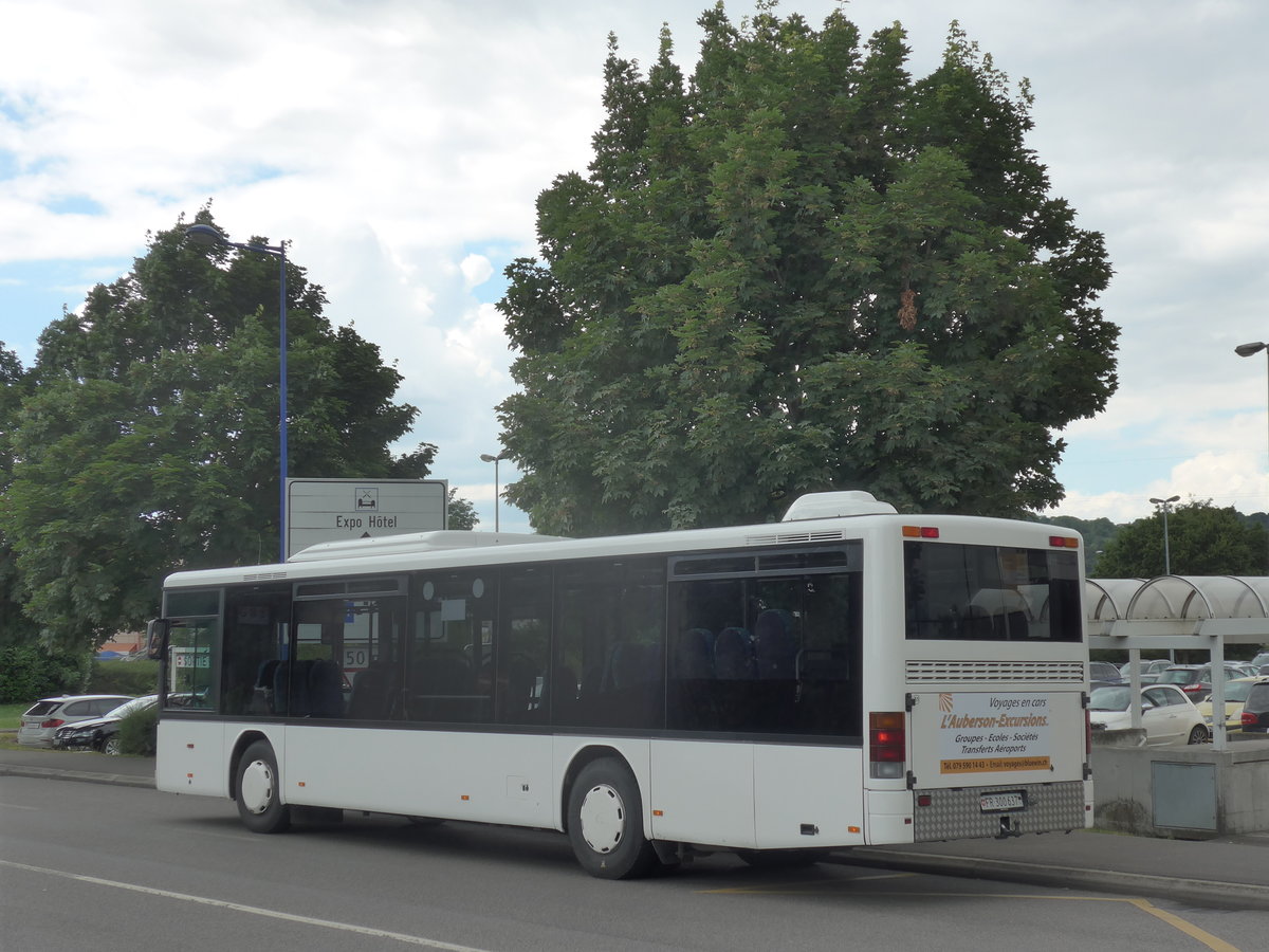 (173'035) - Interbus, Yverdon - Nr. 51/FR 300'637 - Setra (ex AAGL Liestal Nr. 62) am 15. Juli 2016 in Montagny, Chamard (Einsatz Brard)