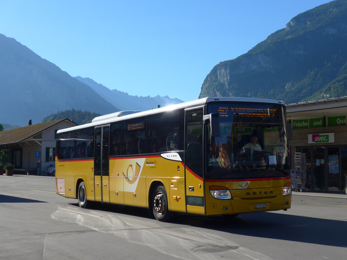 (173'703) - PostAuto Bern - BE 653'387 - Setra am 8. August 2016 in Meiringen, Postautostation