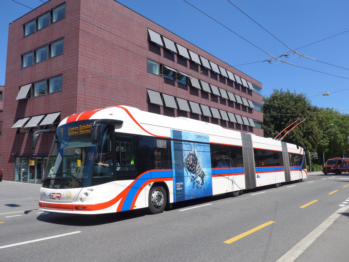 (173'755) - VBL Luzern - Nr. 238 - Hess/Hess Doppelgelenktrolleybus am 8. August 2016 in Luzern, Maihof