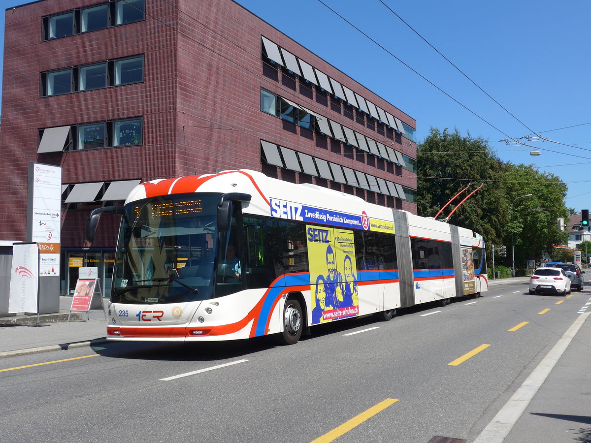 (173'760) - VBL Luzern - Nr. 235 - Hess/Hess Doppelgelenktrolleybus am 8. August 2016 in Luzern, Maihof